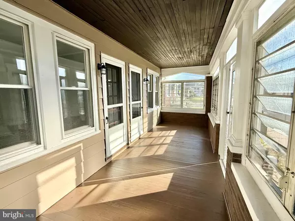 Hamilton, NJ 08610,74 ANDREW ST
