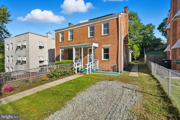 Washington, DC 20019,4614 B ST SE