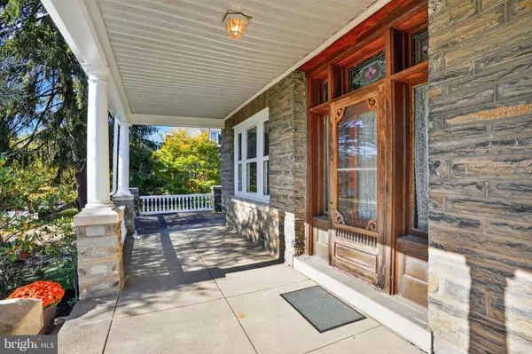 Philadelphia, PA 19128,580 WIGARD AVE