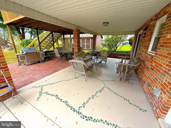 Barto, PA 19504,127 PHEASANT CIR