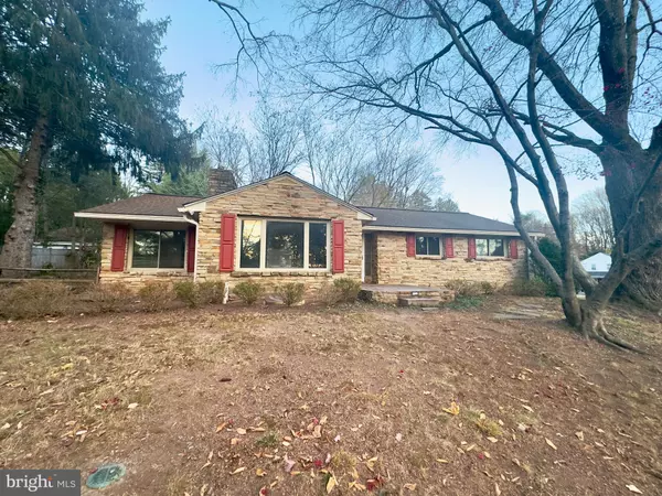 Ewing, NJ 08628,1 HIGH ACRES DRIVE