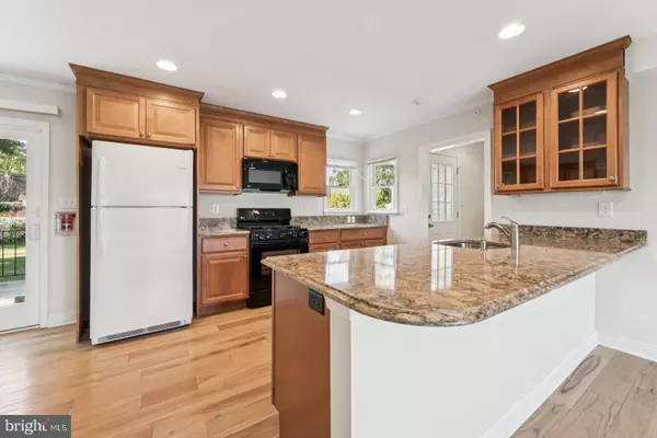 Cinnaminson, NJ 08077,2611 BARTON CT