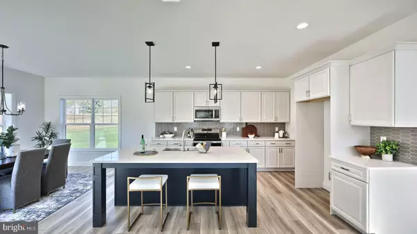 Harrisburg, PA 17112,122 MARGOT CT