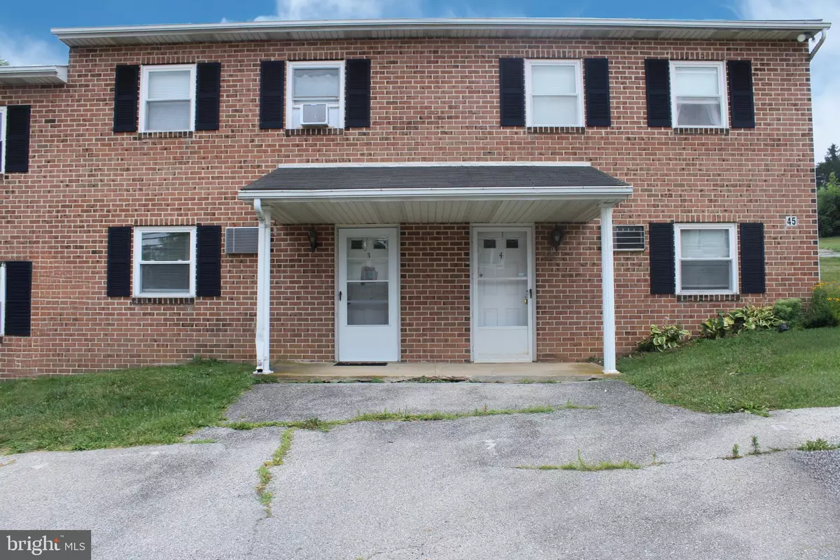 Loganville, PA 17342,45 N MAIN ST #4