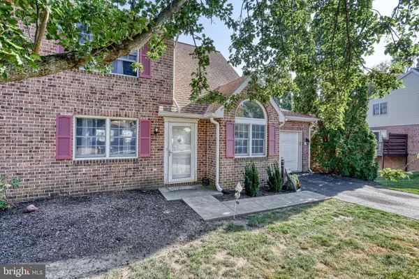 York, PA 17406,6 JEAN LO WAY #6