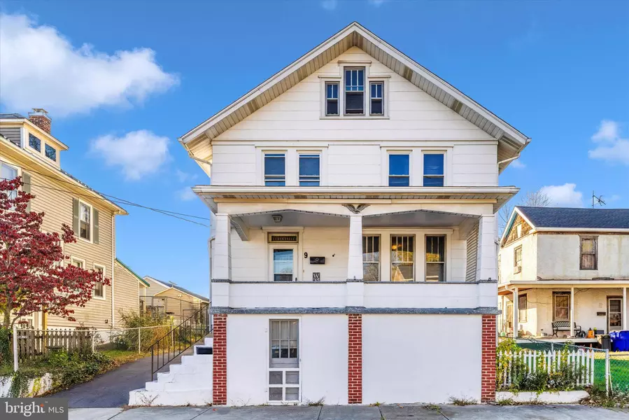 9 3RD AVE, Brunswick, MD 21716