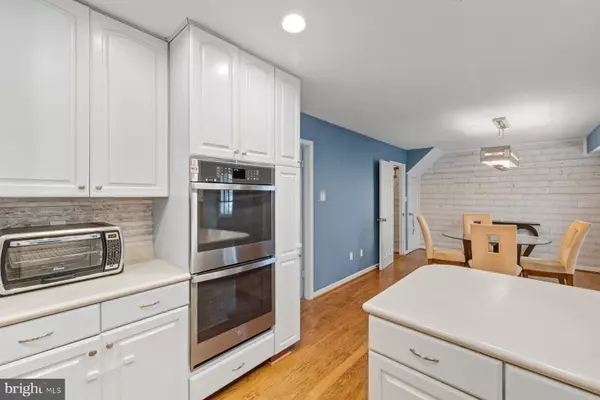 Bowie, MD 20715,3913 YORK LN