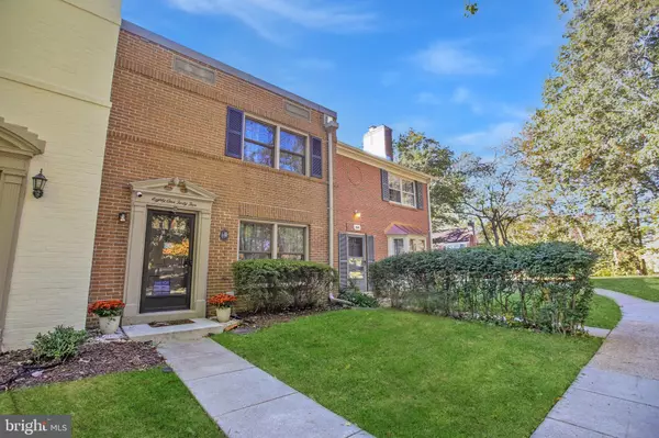 Springfield, VA 22152,8145 CARRLEIGH PKWY