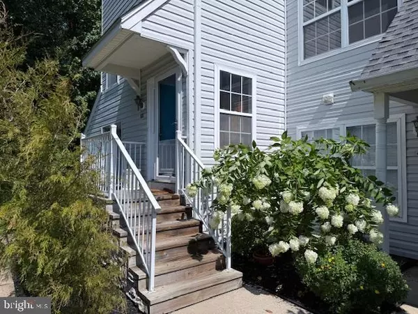 404 QUAIL RD, Marlton, NJ 08053