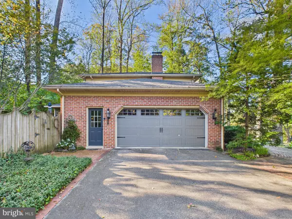 York, PA 17408,3984 LITTLE JOHN DR