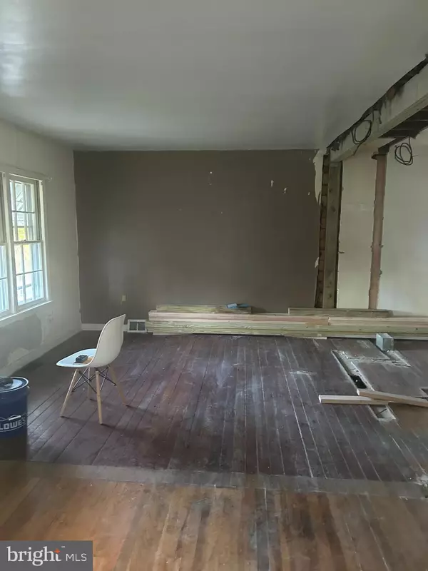 Reading, PA 19606,2638 FAIRVIEW AVE