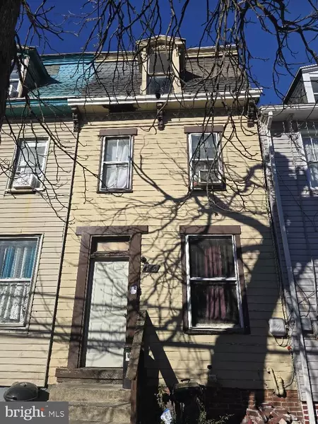 118 S 14TH ST, Harrisburg, PA 17104