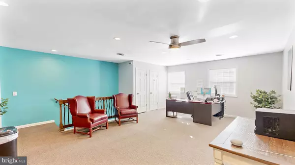 Dover, DE 19904,383 W NORTH ST #6-A