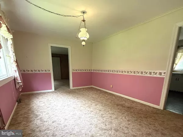 Spotsylvania, VA 22551,10621 CATHARPIN RD