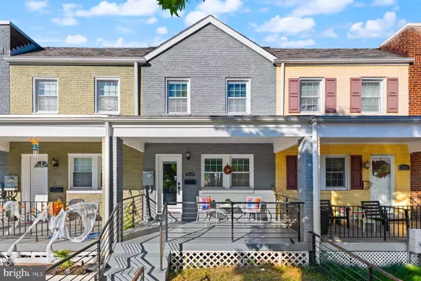 2004 E ST NE, Washington, DC 20002