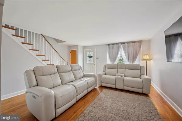 Philadelphia, PA 19151,7507 SHERWOOD RD