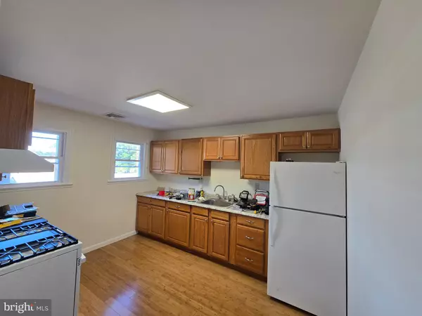 Pitman, NJ 08071,130 S BROADWAY