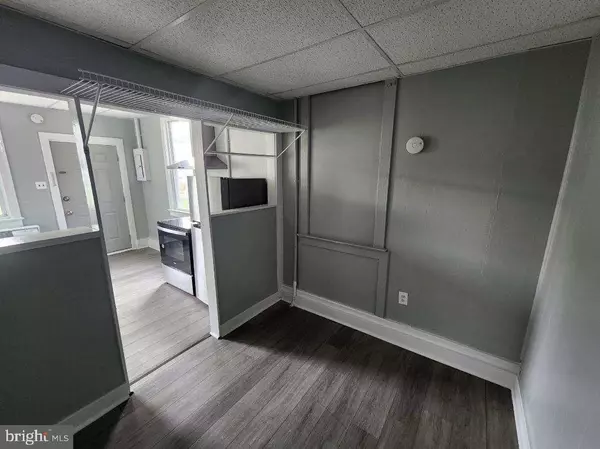 2 WEST #4C, Newfield, NJ 08344
