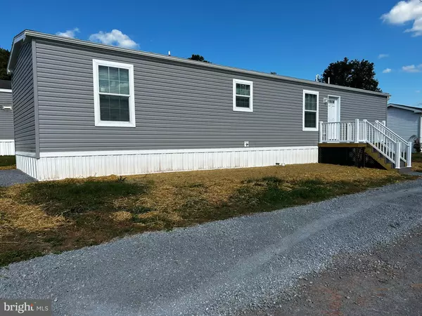 Mohnton, PA 19540,1395 BOWMANSVILLE RD #40