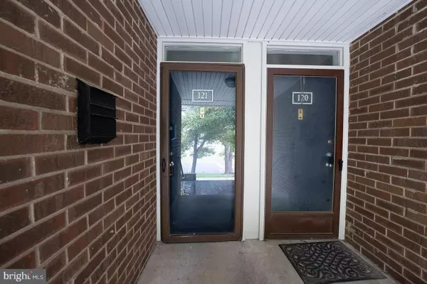 Norristown, PA 19403,121 STONY WAY #121