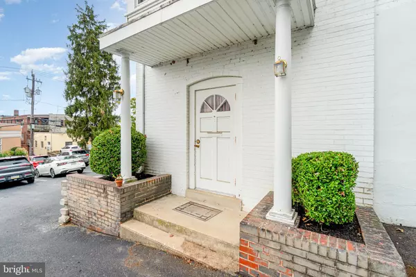 Lemoyne, PA 17043,312 WALNUT ST