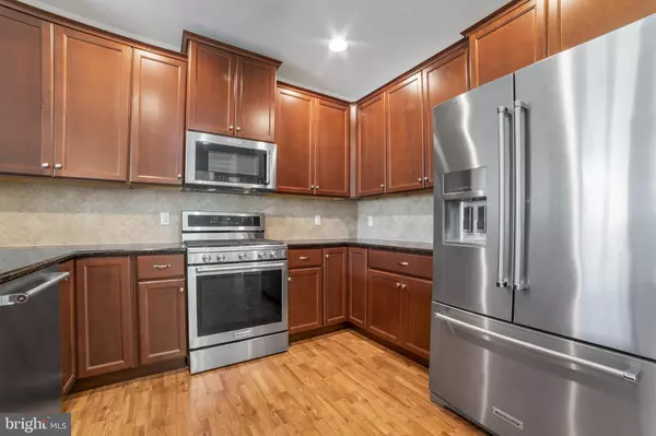 Huntingdon Valley, PA 19006,272 CARSON TER #272