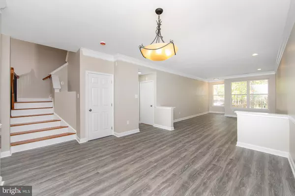 Marlton, NJ 08053,108 WEAVER DR