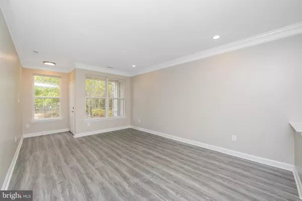 Marlton, NJ 08053,108 WEAVER DR