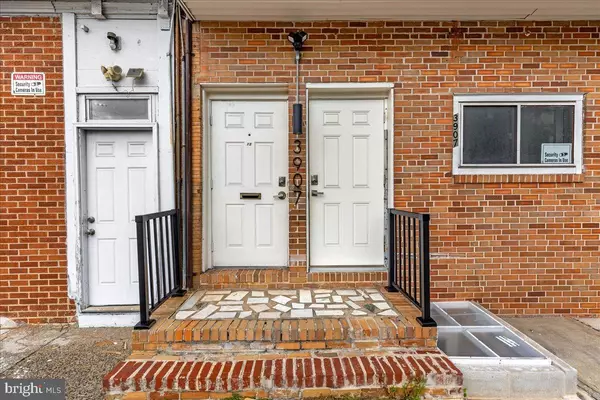 Philadelphia, PA 19104,3907 SPRING GARDEN ST #1