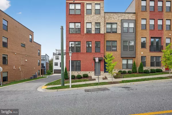 4347 LAPLATA AVE, Baltimore, MD 21211