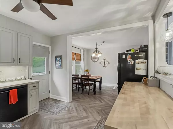 Adamstown, PA 19501,53 CHESTNUT ST