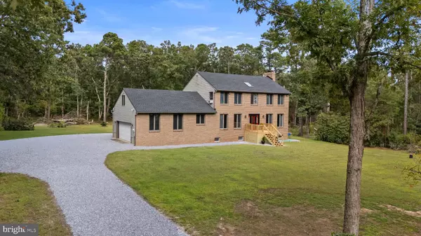 Bridgeton, NJ 08302,1042 LAUREL LN