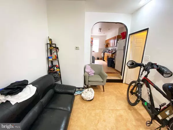 Philadelphia, PA 19148,2108 S 7TH ST