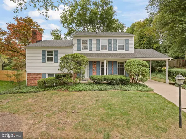 Annandale, VA 22003,8112 BRIAR CREEK DR