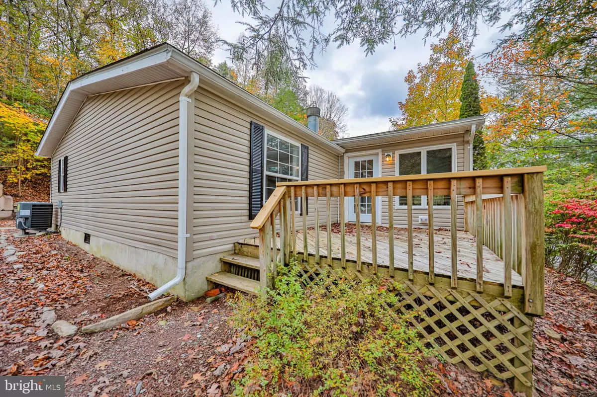 Saylorsburg, PA 18353,1243 BLUE MOUNTAIN CIRCLE