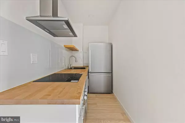 Philadelphia, PA 19104,3907 SPRING GARDEN ST #3