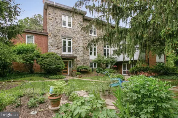 6003 LAKEHURST DR #1, Baltimore, MD 21210