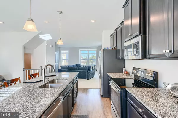 Baltimore, MD 21222,1901 FOUR ROSES ST