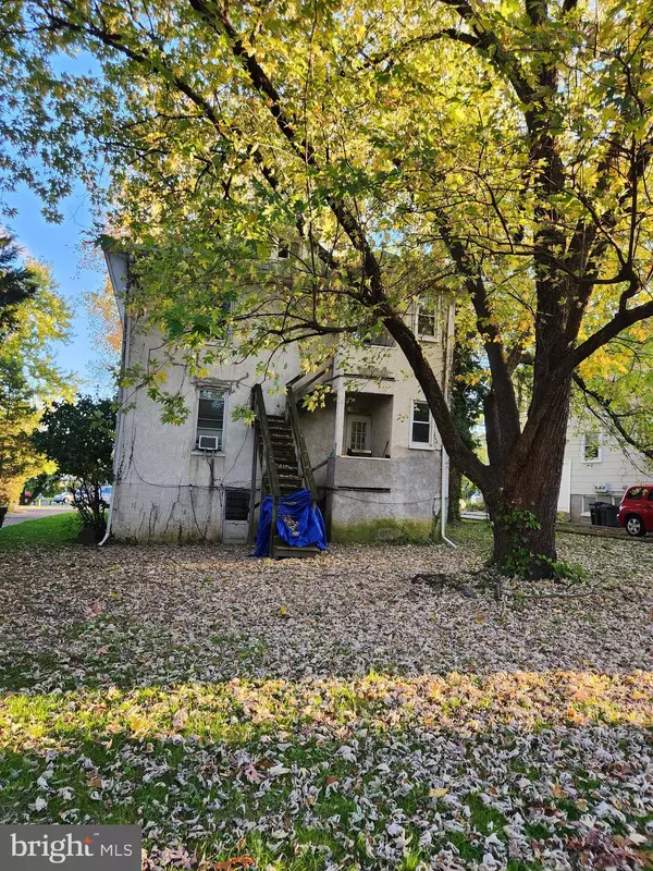 Baltimore, MD 21229,6 CROMARTY RD