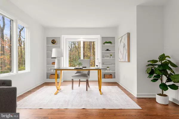 Chadds Ford, PA 19317,10 CARRIAGE PATH