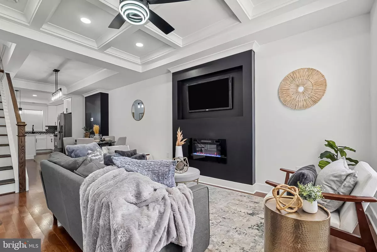 Baltimore, MD 21213,1315 N MONTFORD AVE