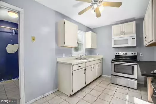 Woodford, VA 22580,6475 MACEDONIA RD