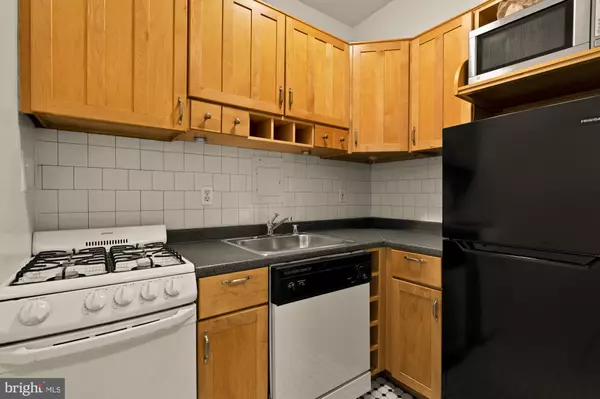 Washington, DC 20036,1 SCOTT CIR NW #719