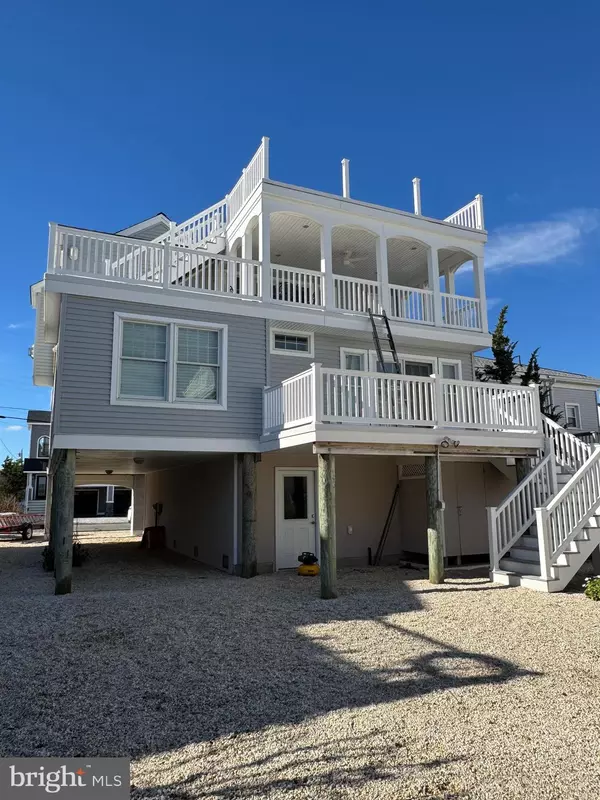 Surf City, NJ 08008,289 N 13TH ST