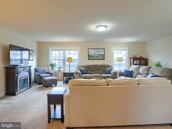 Mechanicsburg, PA 17055,813 SPRING ROCK COURT