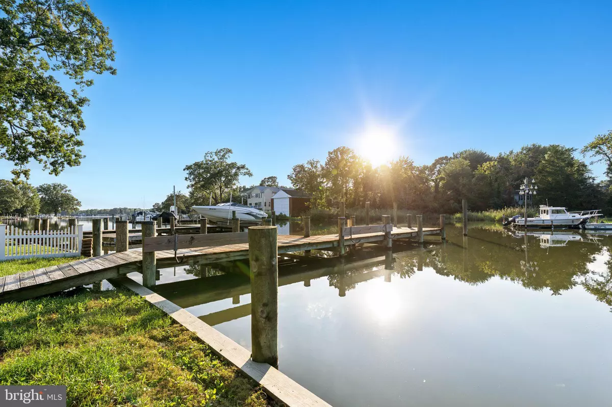 Shady Side, MD 20764,4922 LERCH DR