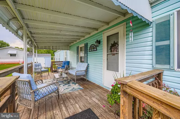 Middle River, MD 21220,141 COWHIDE CIR