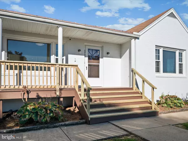 Charles Town, WV 25414,272 JEFFERSON TERRACE RD