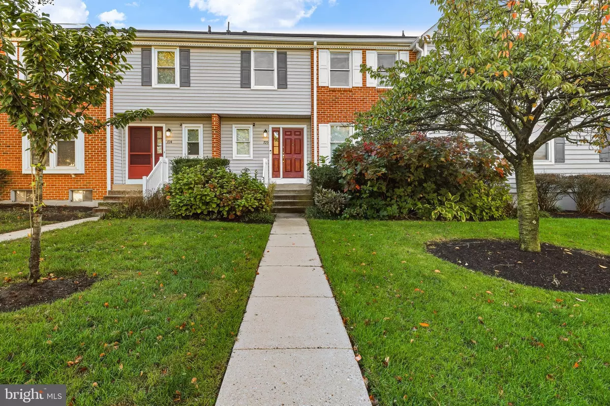 Cherry Hill, NJ 08003,725 SOCIETY HILL BLVD