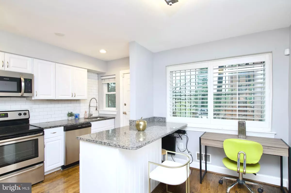 Washington, DC 20020,1365 TALBERT TER SE